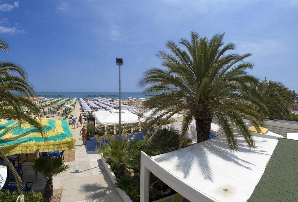 Hotel Imperial San Benedetto del Tronto Eksteriør billede