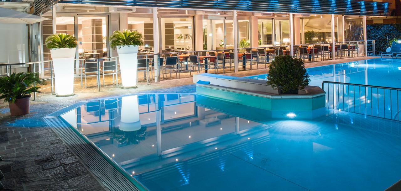 Hotel Imperial San Benedetto del Tronto Eksteriør billede