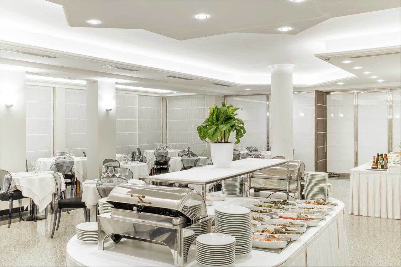 Hotel Imperial San Benedetto del Tronto Eksteriør billede